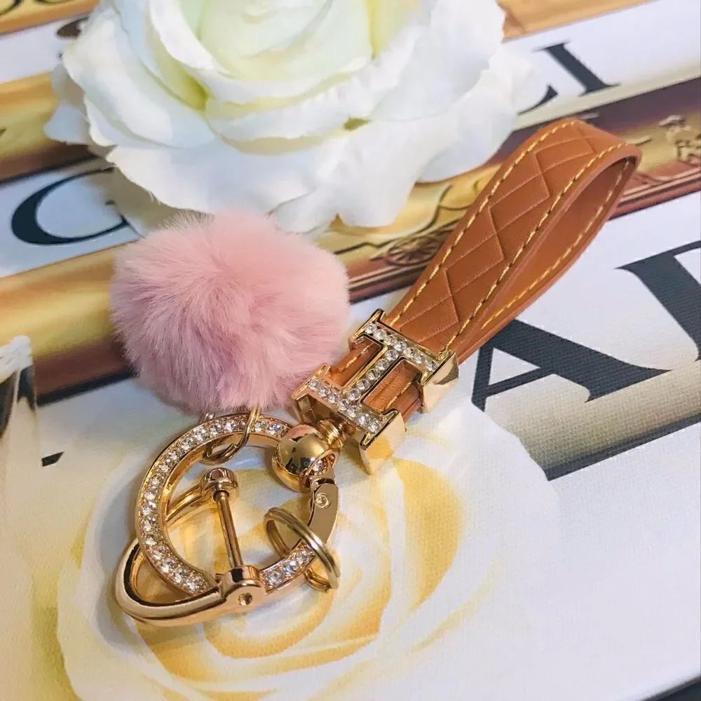 BROWN Leather Diamond High-end Key Ring Elegant Color Leather Car Key Chain